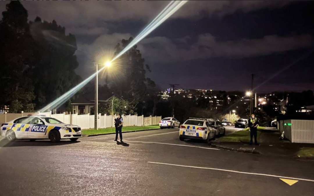 Police shot and injured a 32-year-old man in Auckland’s Grey Lynn on Monday night after he pointed a gun at officers.